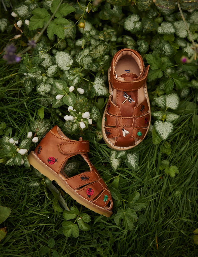Petit Nord Bugs Life Classic Sandal Sandals Cognac 002