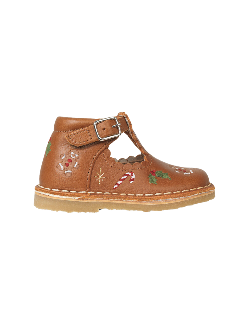 Petit Nord Christmas T-Bar Scallop T-bars and Ballerinas Cognac 002