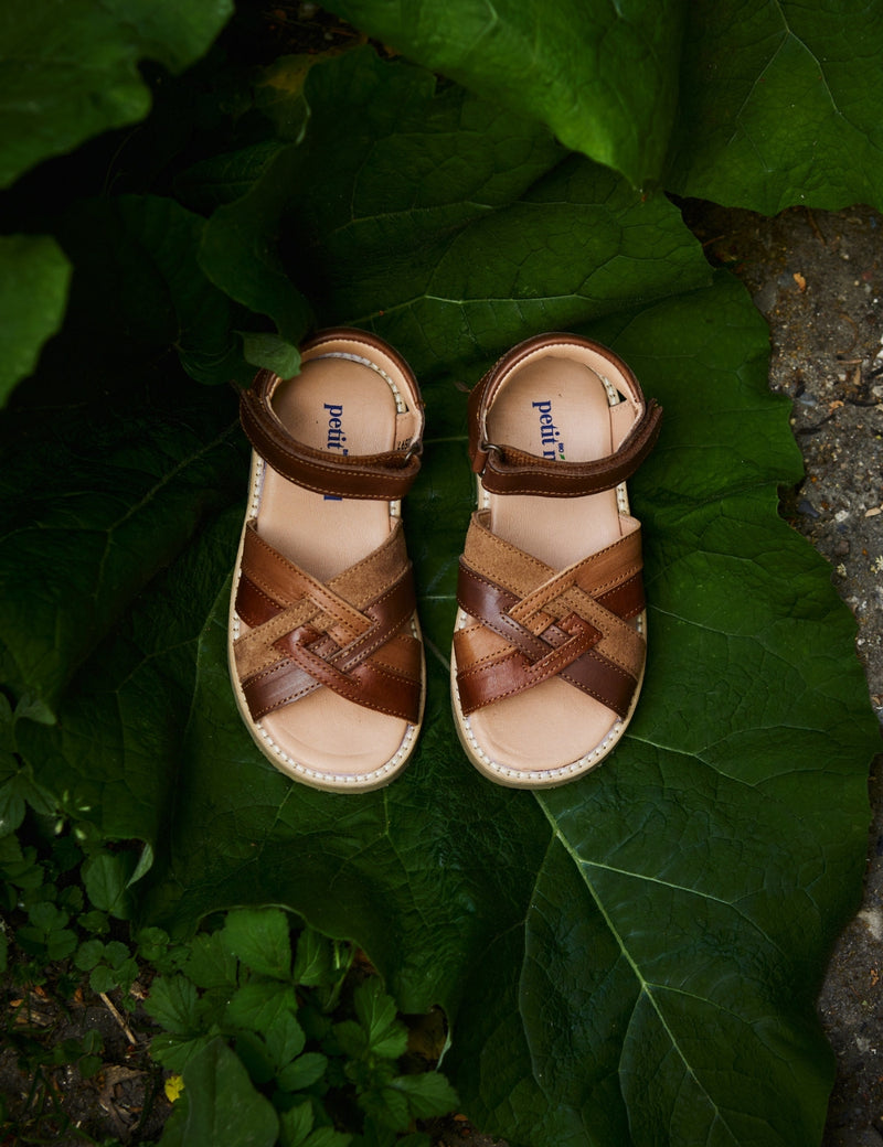 Petit Nord Evy Sandal Sandals Hazelnut 069