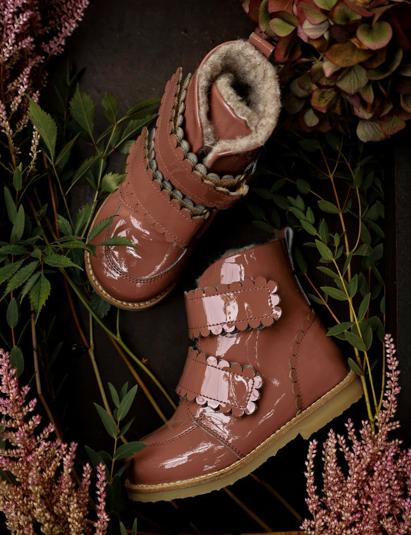 Petit Nord Scallop Winter Boot Winter Boots Rose Clay Patent 091