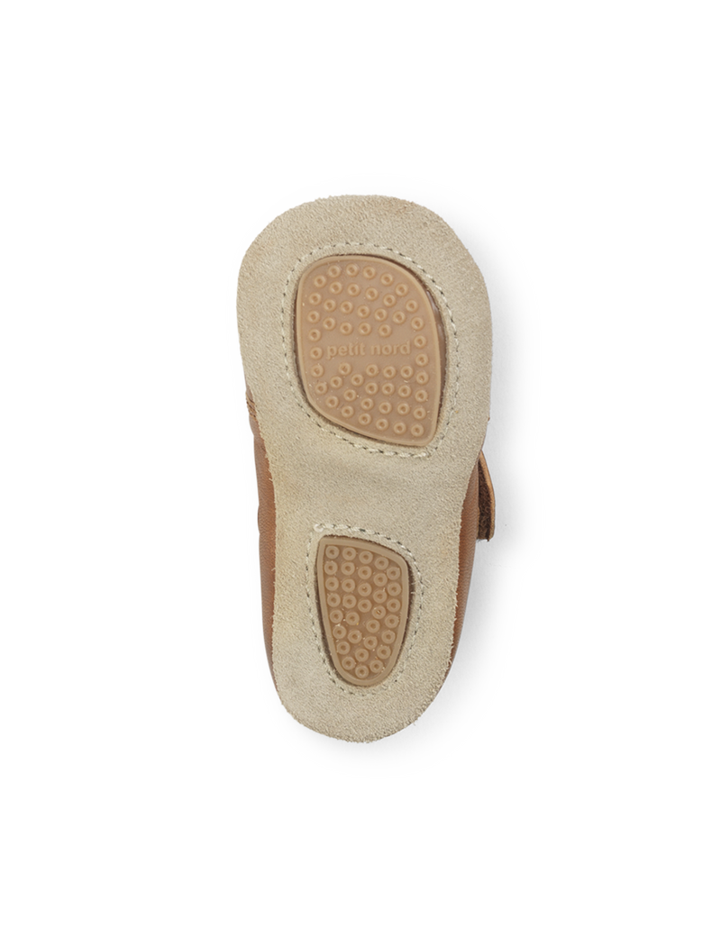 Petit Nord Shoe with Velcro Indoor Shoes Cognac 002