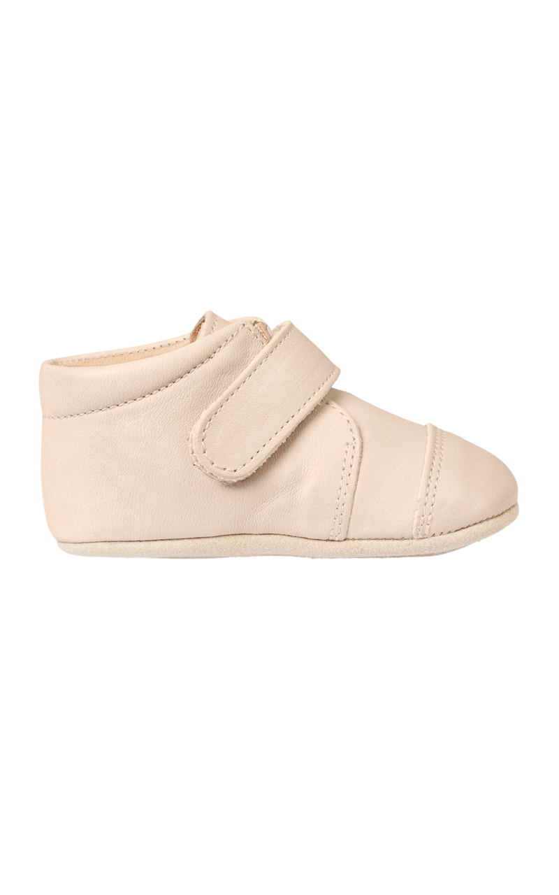 Petit Nord Shoe with Velcro Indoor Shoes Cream 052
