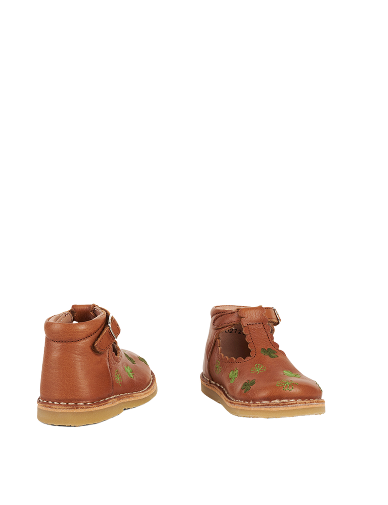 Petit Nord T-Bar Clover T-bars and Ballerinas Cognac 002